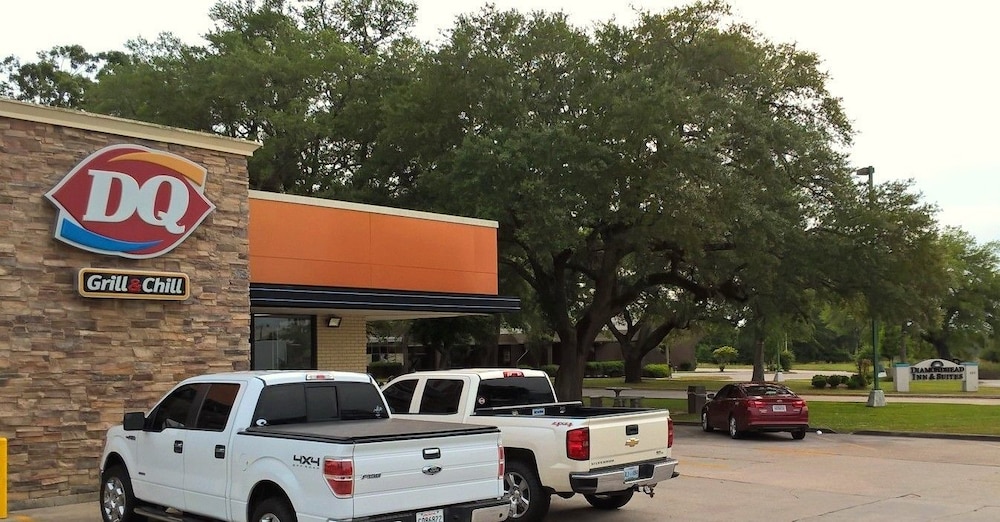 Ramada by Wyndham Diamondhead I-10/Gulfport 4/47