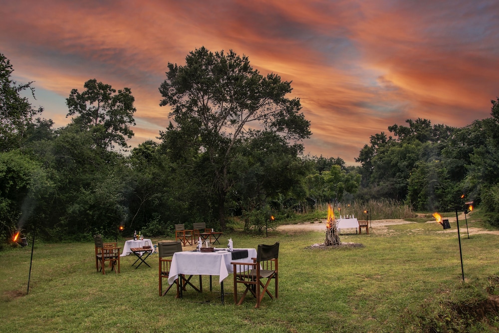 Mahoora Tented Safari Camp - Yala 46/50
