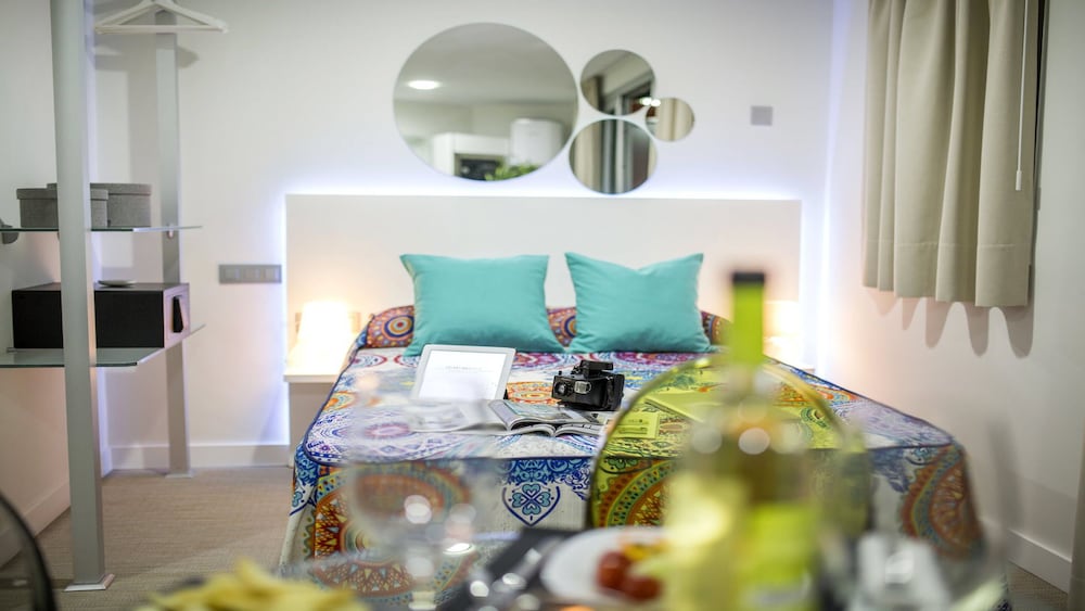 Valentina Beach Apartments and Suites photo4
