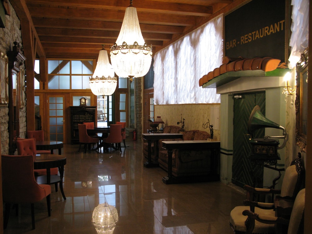 St Olav Hotel 64/72