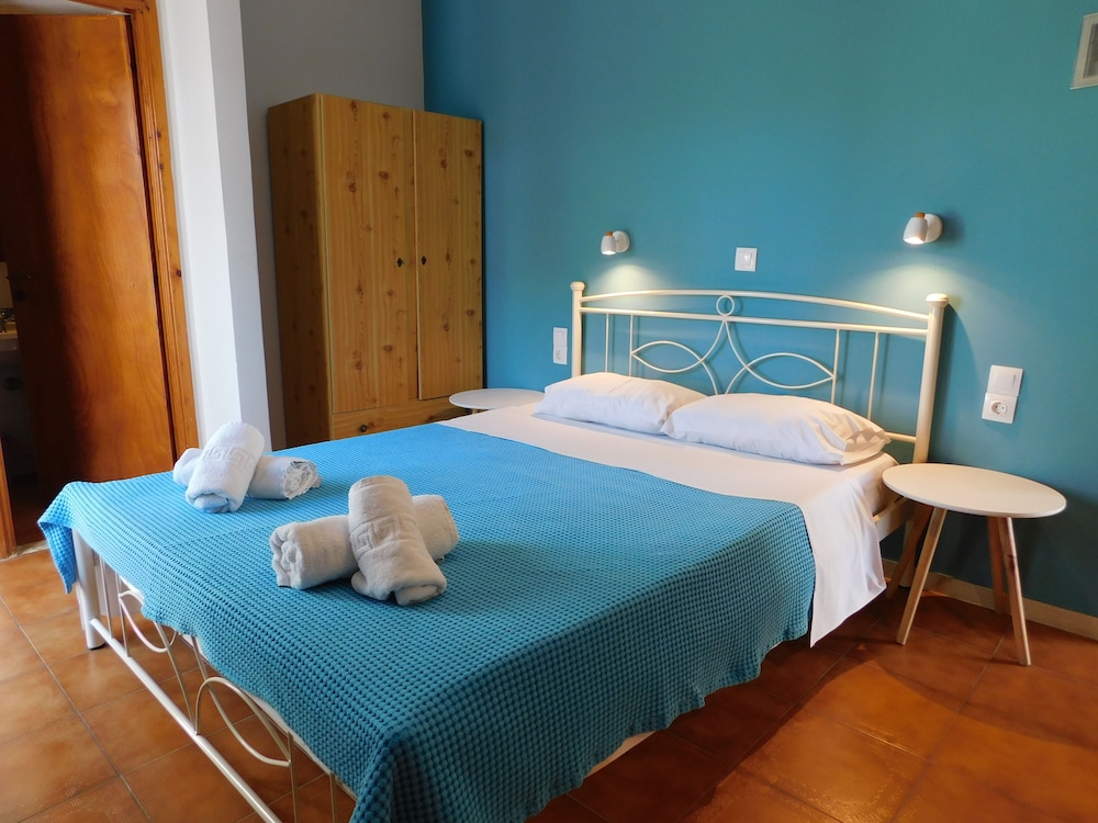 Perdika Mare Guesthouse 15/39