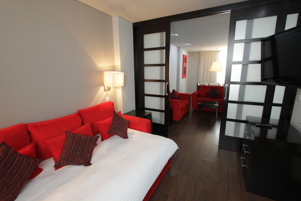 Suites Ganges 33/47