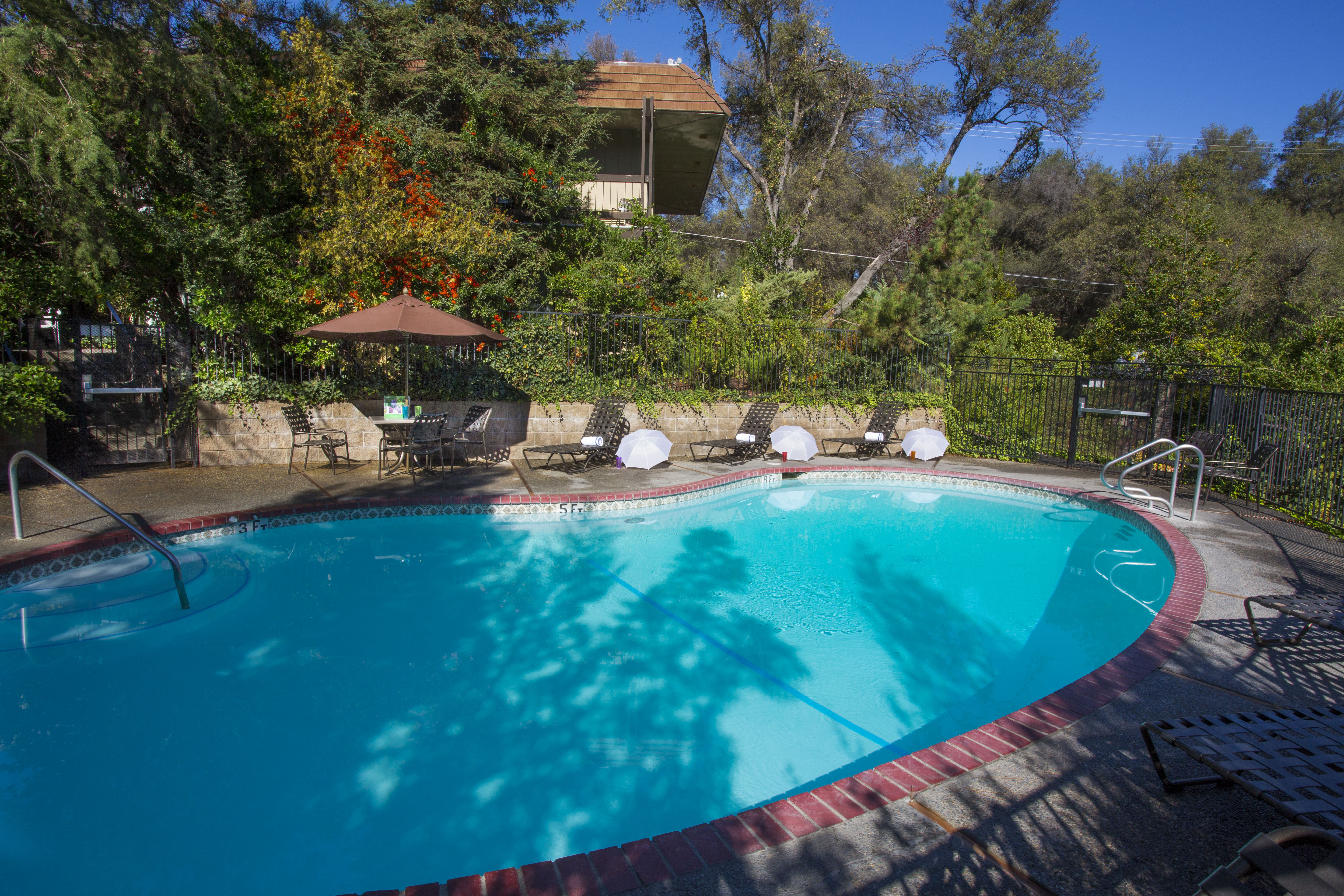 Best Western Plus Yosemite Gateway Inn 57/60