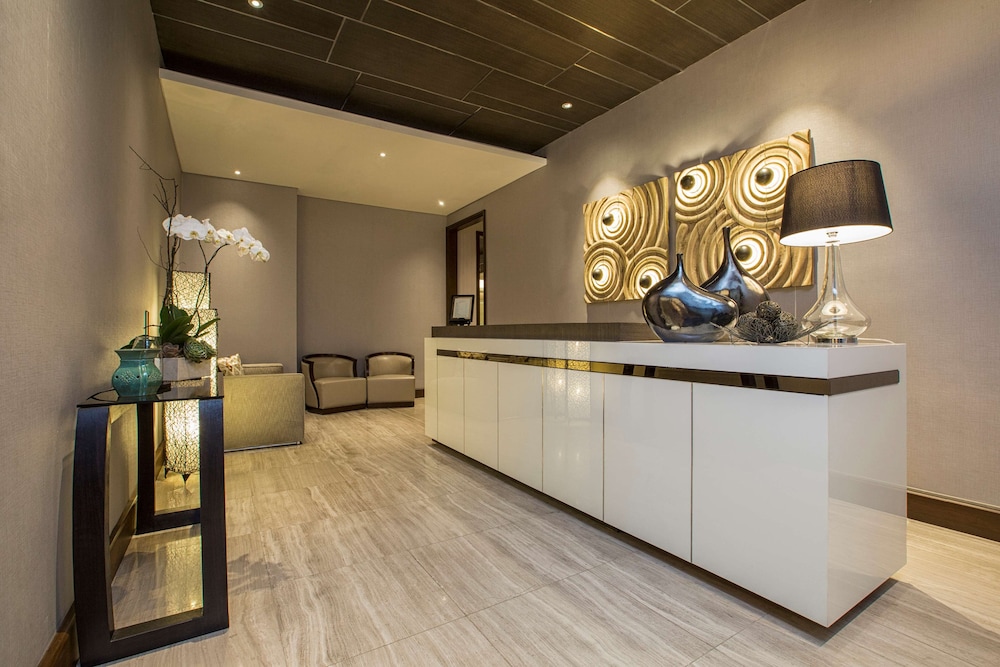 Lobby at Makati Diamond Residences, MAKATI
