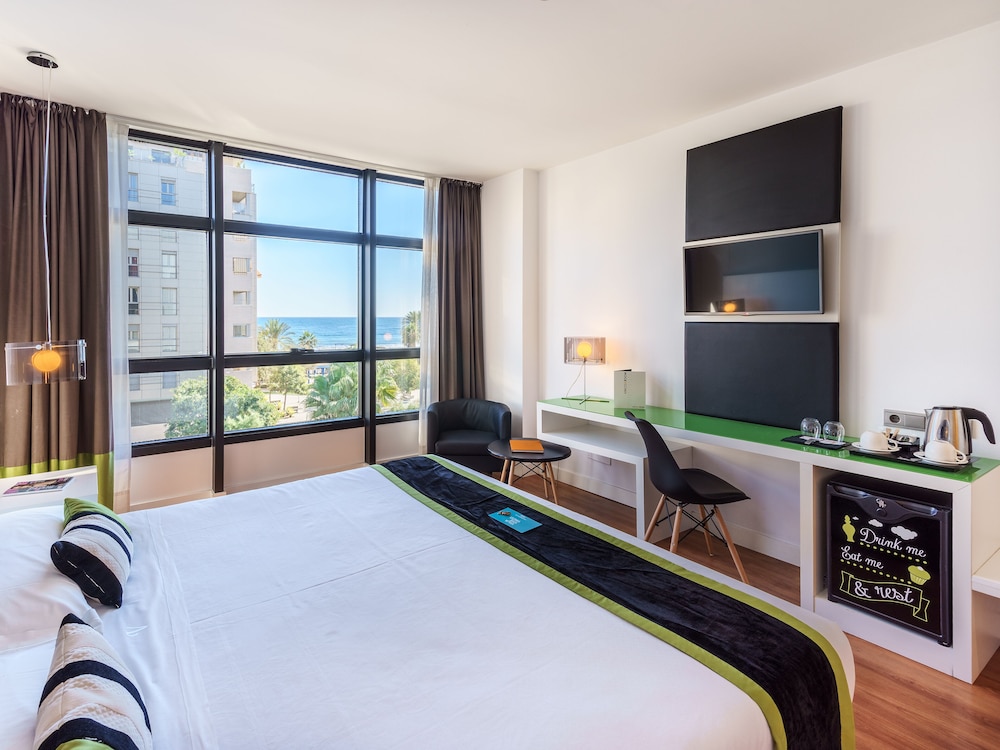 Hotel Catalonia Malaga 18/50