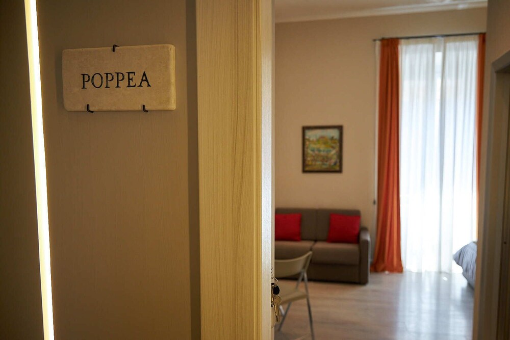The Roman Empire Guesthouse 42/63