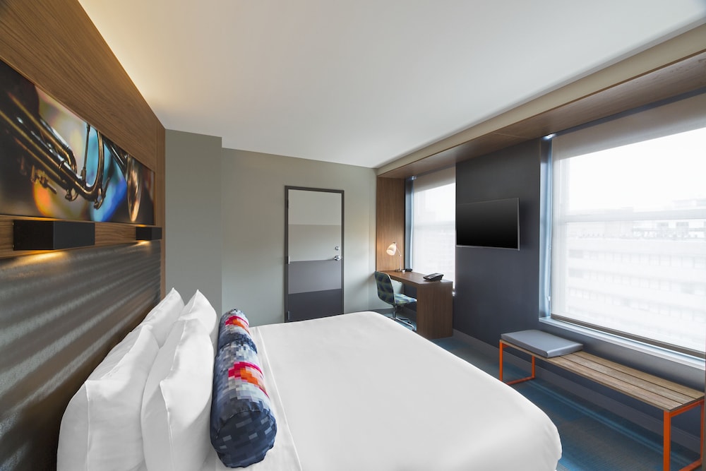 Room, Double Bed, Corner