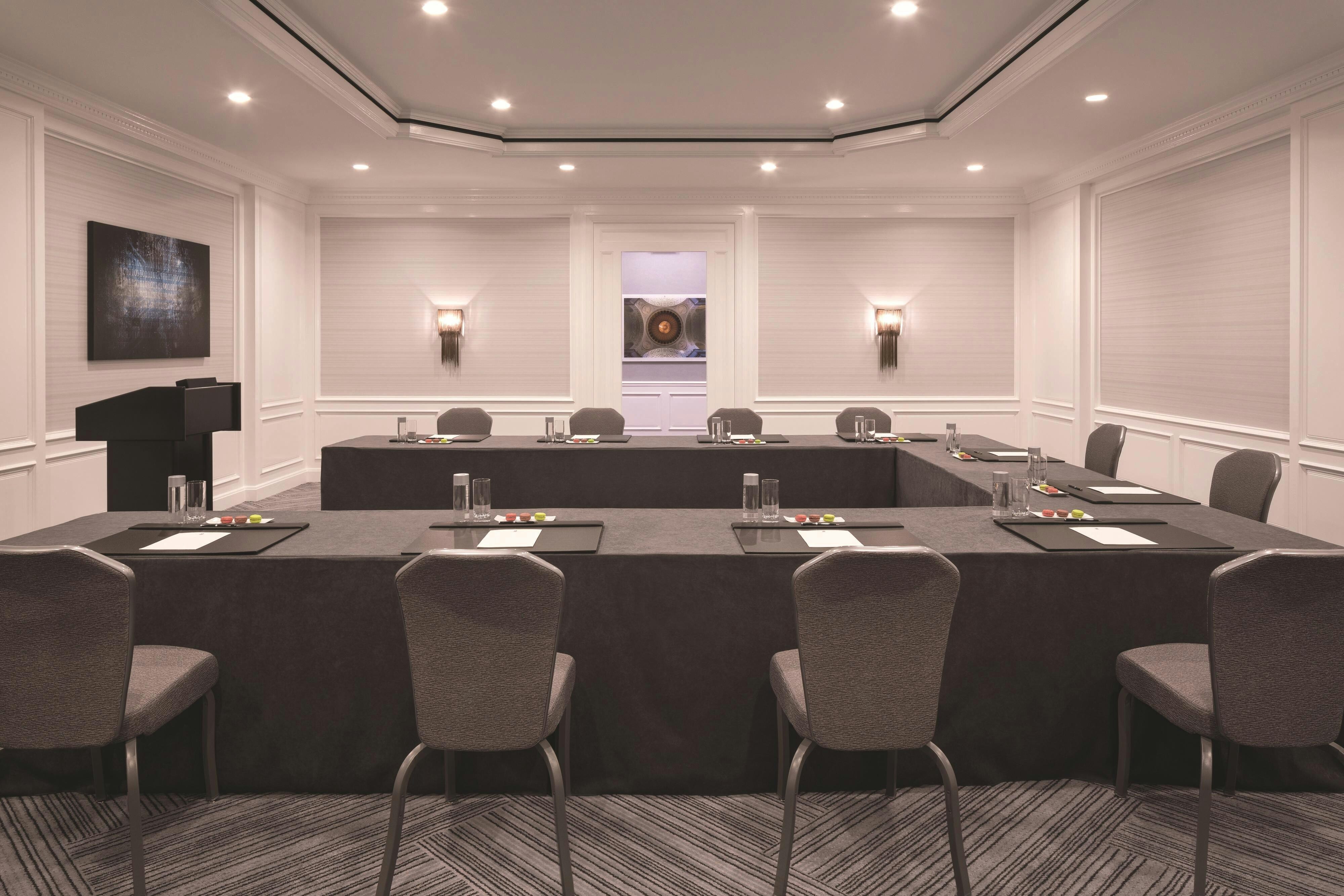 The Ritz Carlton San Francisco 54/64