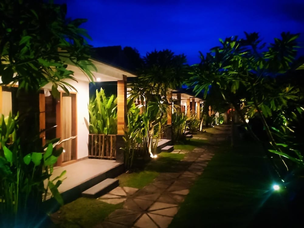 Singabu Bungalows 49/50
