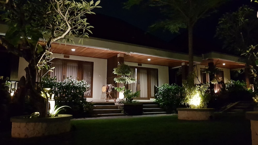Uluwatu Cottage 1/50