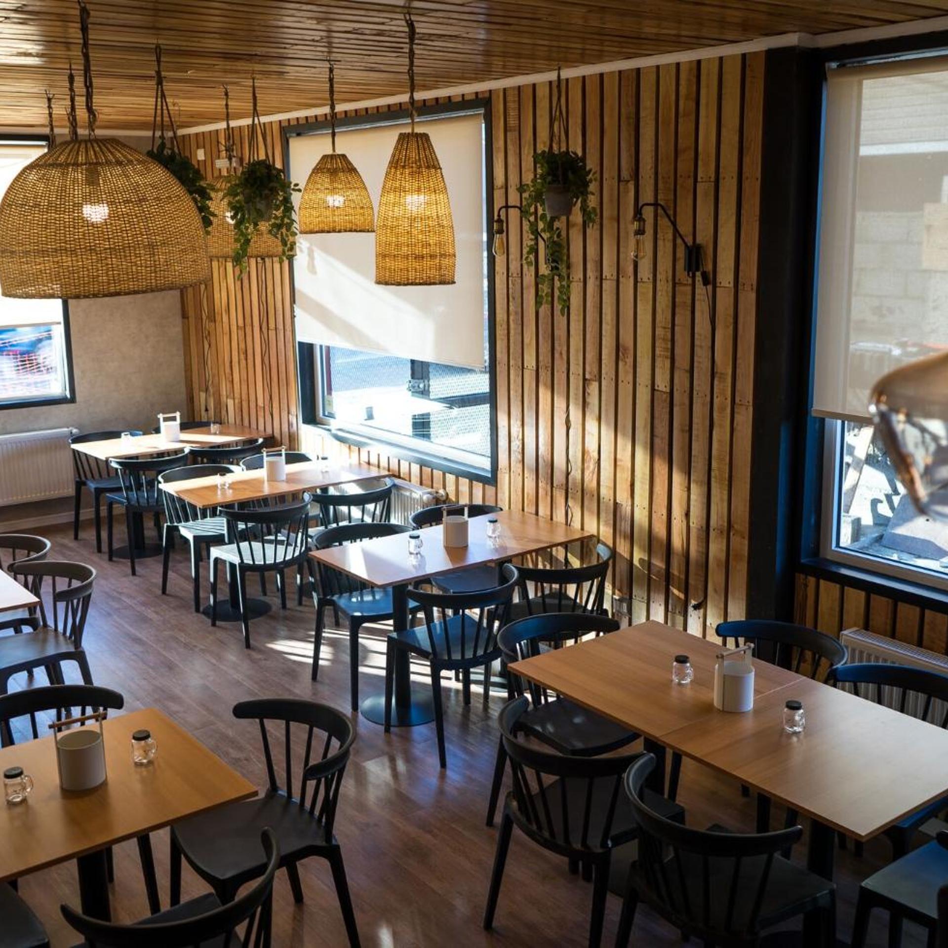 Hotel Boutique Restaurant Kran Kreen 42/50