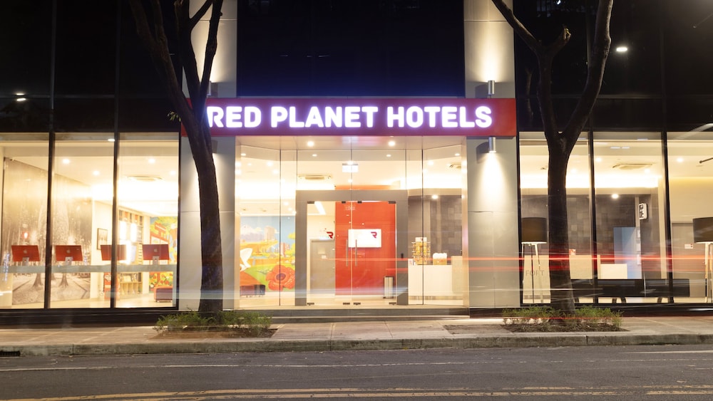 Red Planet BGC The Fort 3/50