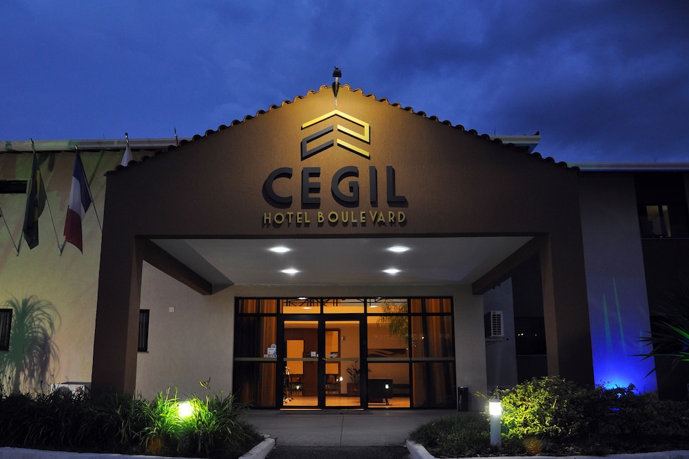 CEGIL HOTEL BOULEVARD 2/71