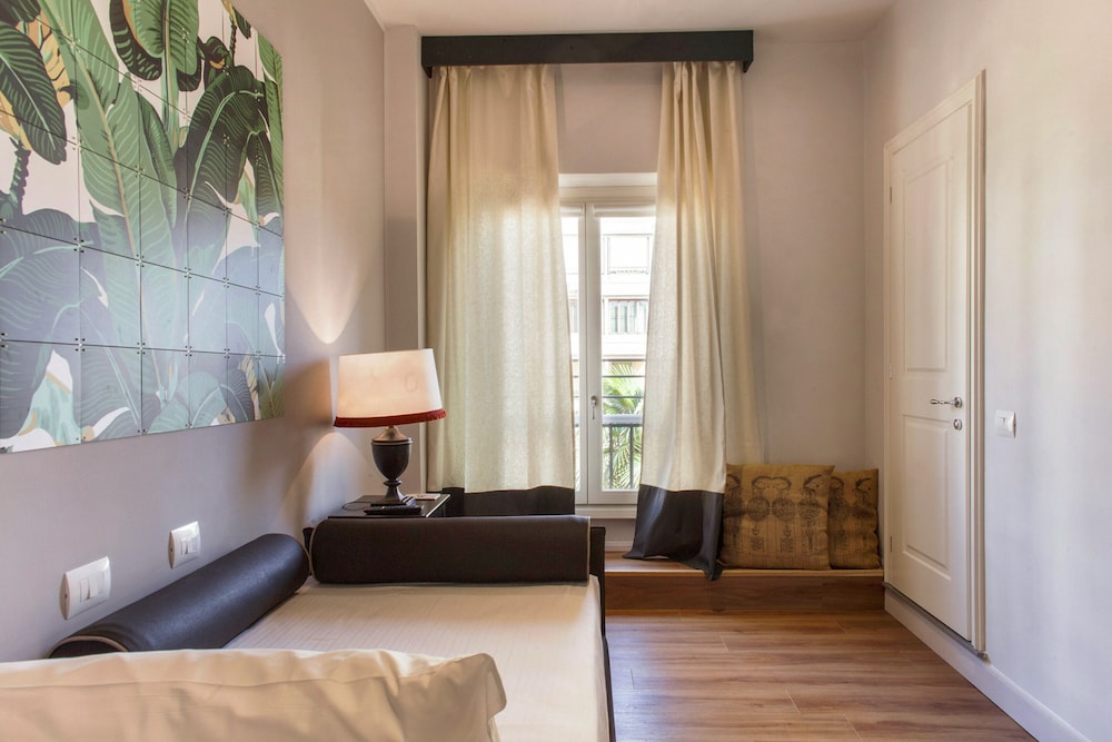 Boutique Hotel Hugo 36/44