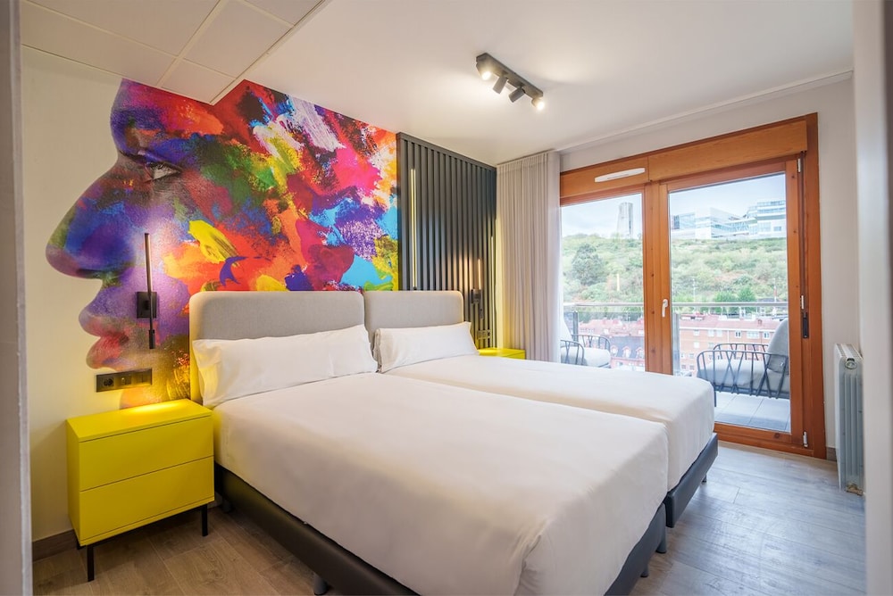 Bilbao Apartamentos Atxuri 18/41