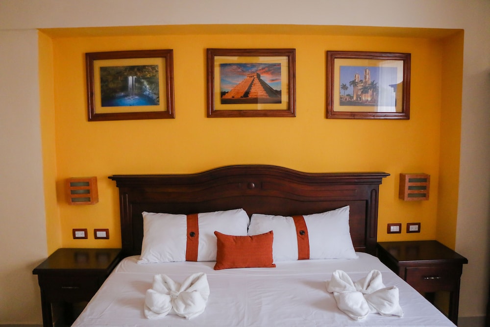 Hotel Boutique Gayser 24/53