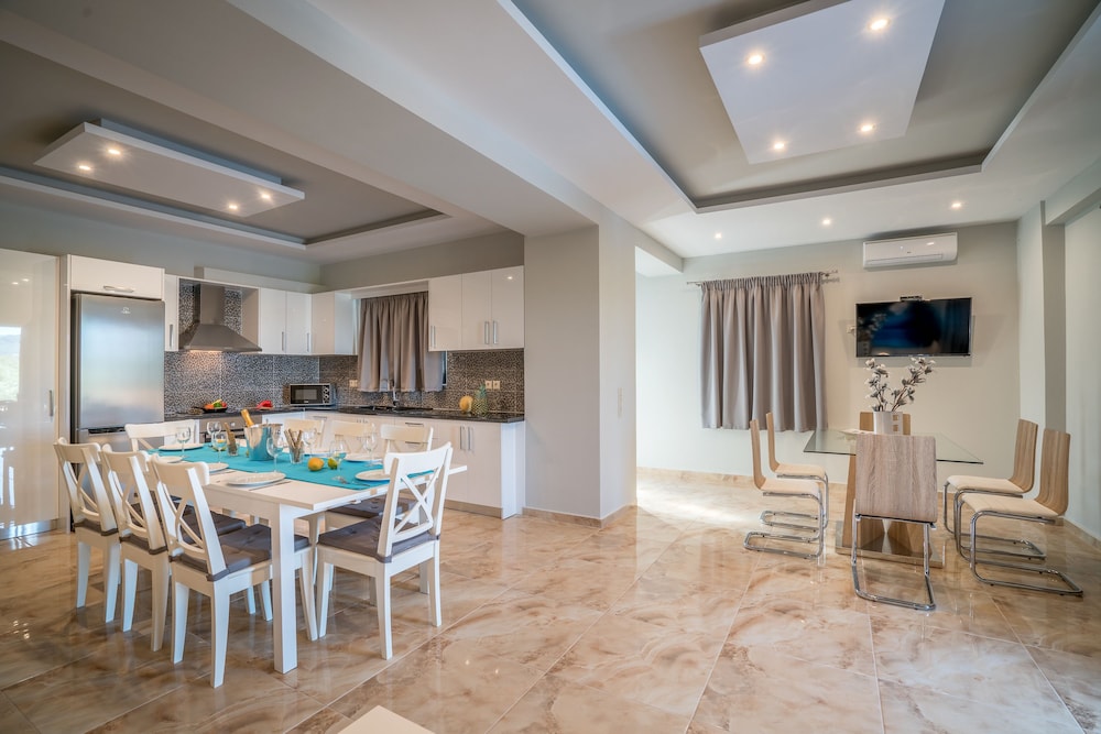 Natura Verde Villas 36/61