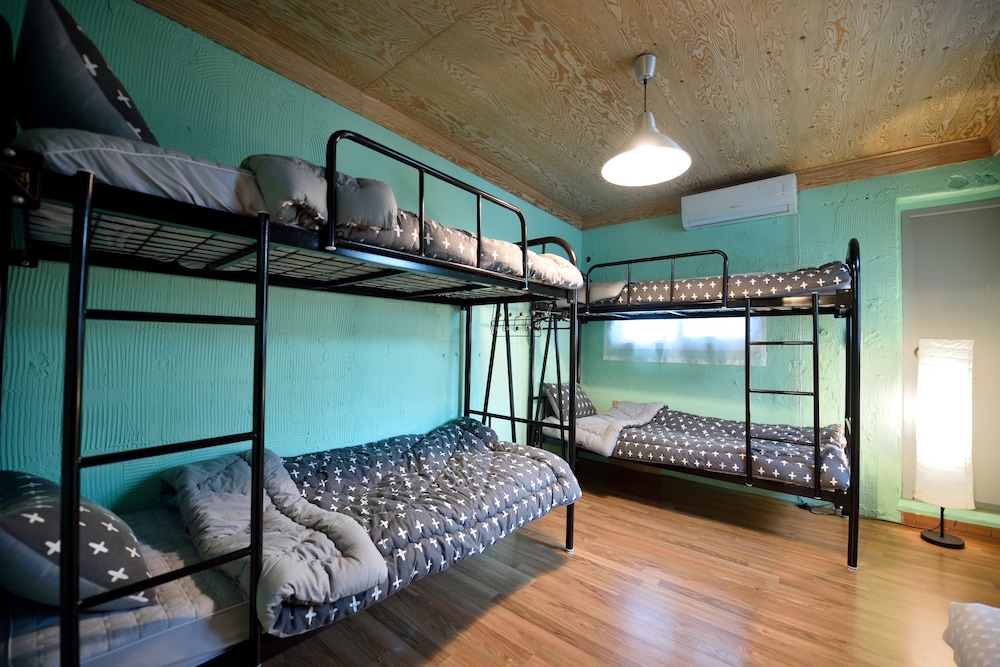The One Hostel 42/50