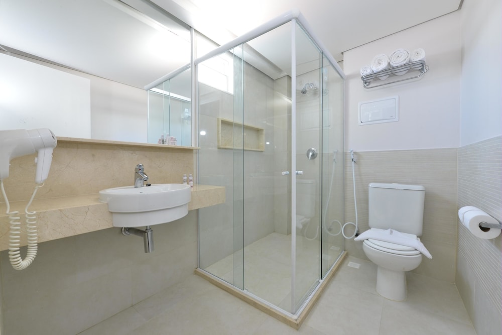 Hotel Beira Mar 42/45