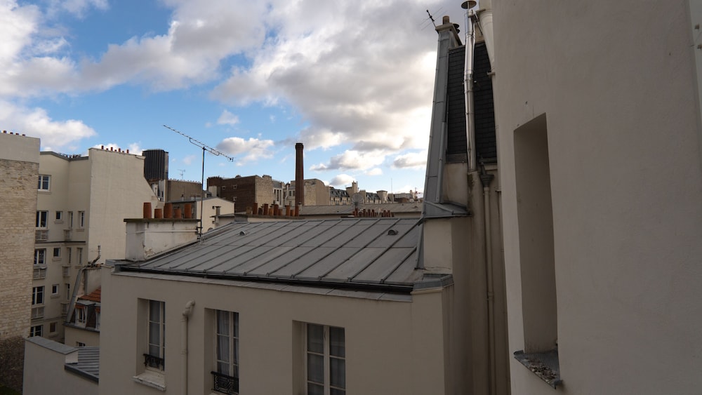 Nouvel Hotel 51/55