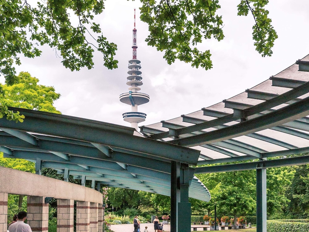Mercure Hotel Hamburg Am Volkspark 3/55