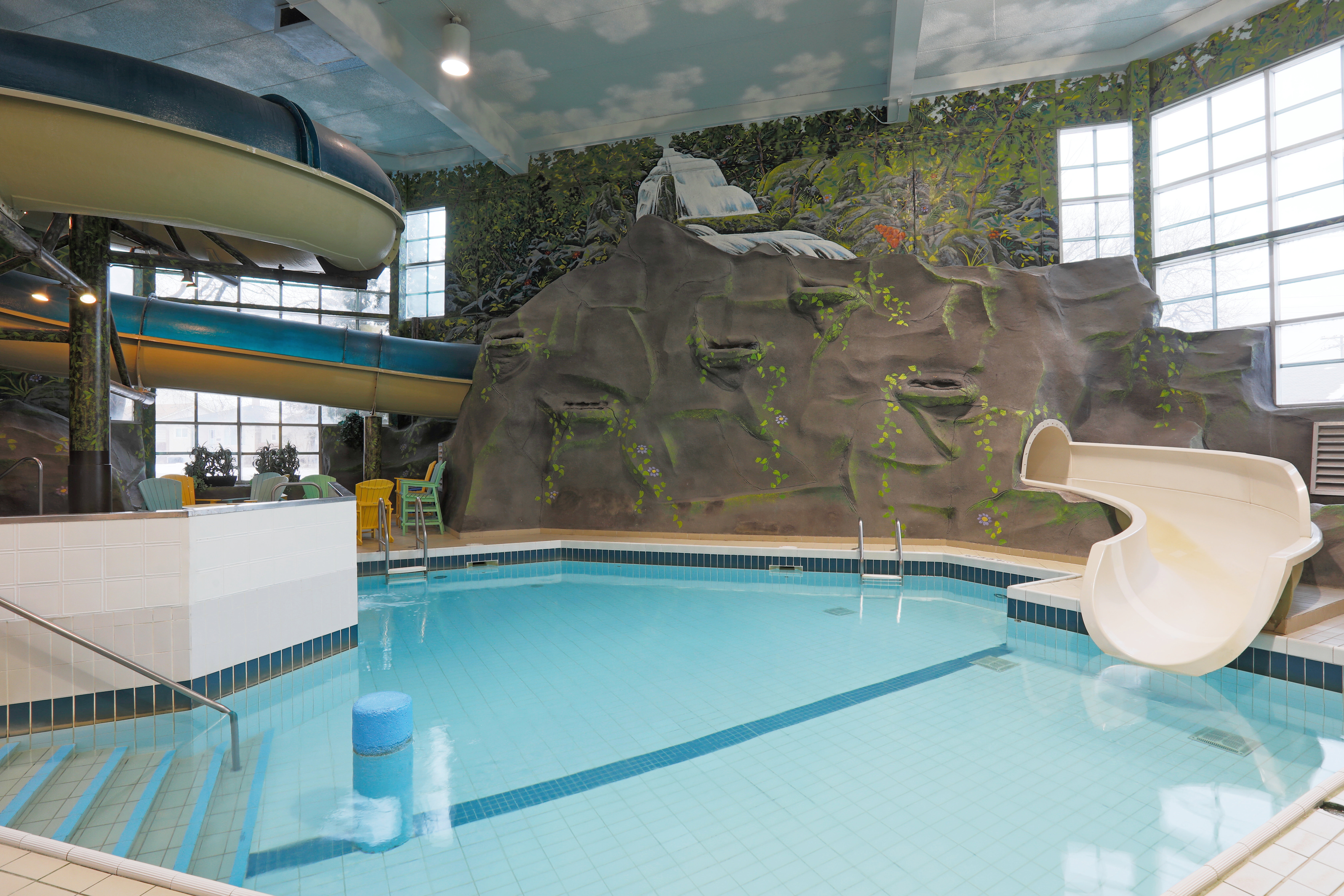 Canad Inns Destination Centre Windsor Park 33/51