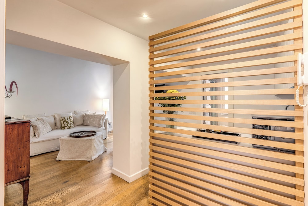 Trevi B&B Roma 42/74