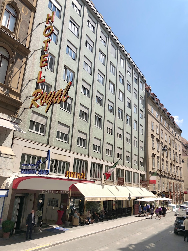 Hotel Royal 46/52