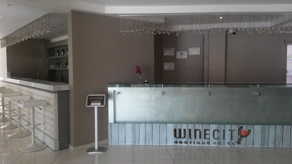 Winecity Hotel 7/30