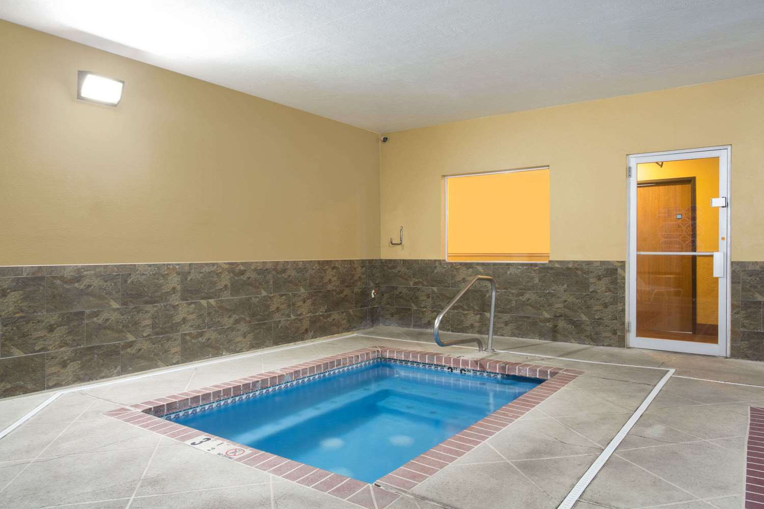 Days Inn by Wyndham Hurricane/Zion National Park Area 20/29