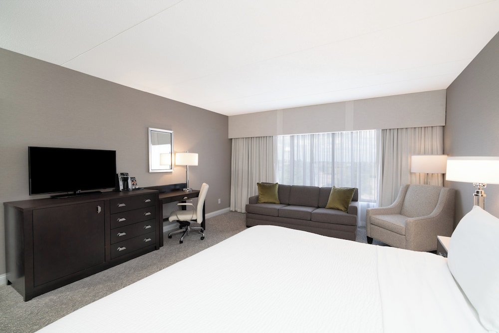 غرفة بريميوم بسرير كينج، Holiday Inn Wilmington 4/6