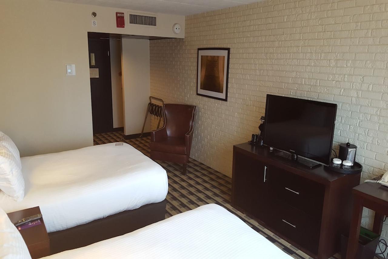 M Hotel Buffalo 10/48