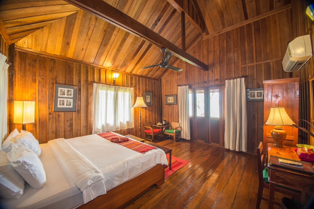 La Folie Lodge 15/50