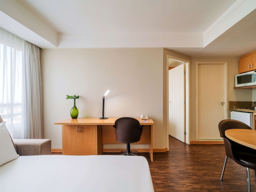 Mercure Guarulhos Aeroporto Hotel 53/75