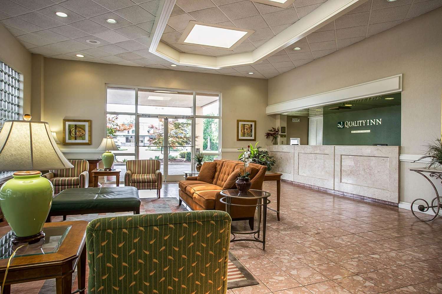 Quality Inn Sumter near Shaw AFB 22/32