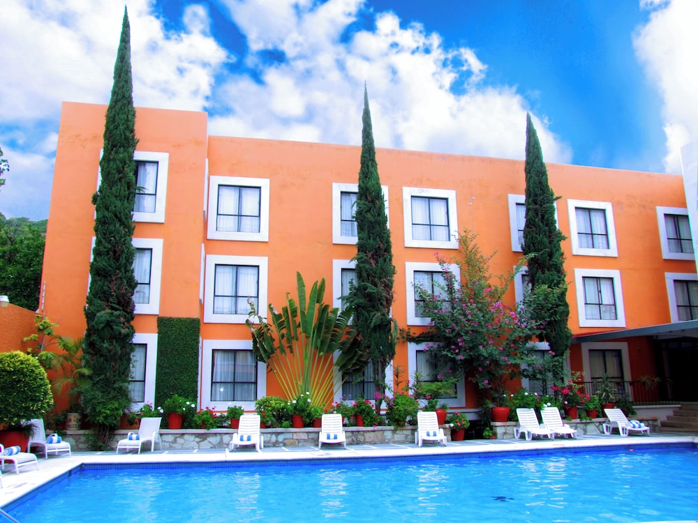 Hotel Oaxaca Dorado 6/50