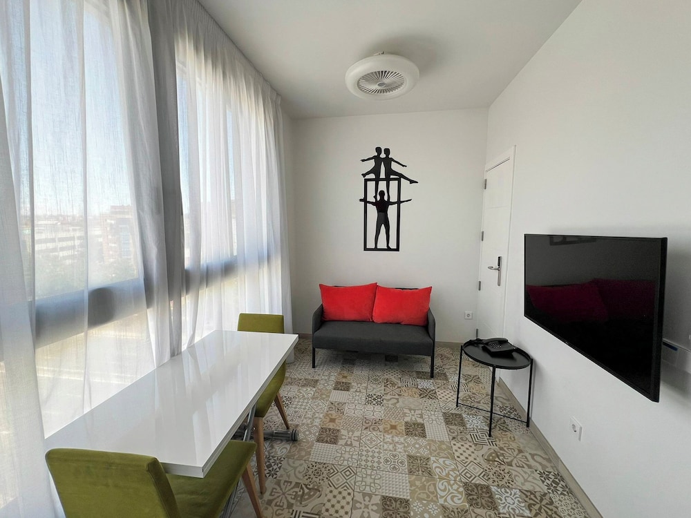 Ekilibrio Hotel and Apart Suites 12/24