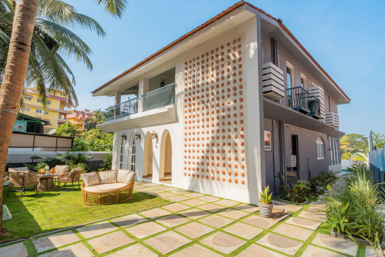 ELIVAAS Casa Mandala 4BHK Villa with Pvt pool and Garden in CANDOLIM