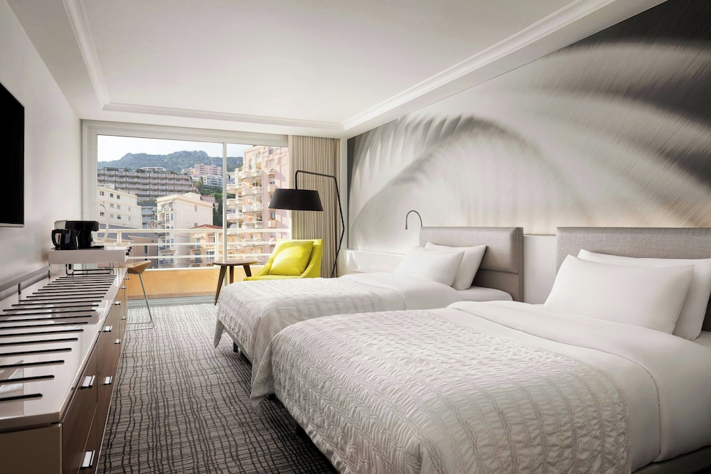 Le Meridien Beach Plaza 14/75