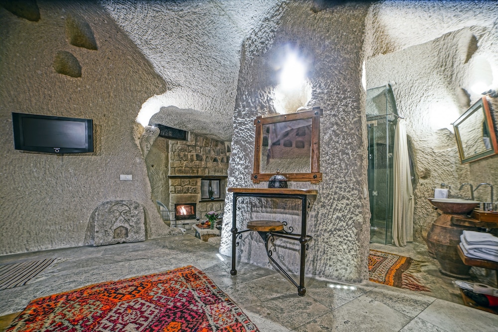Anatolian Houses 54/73