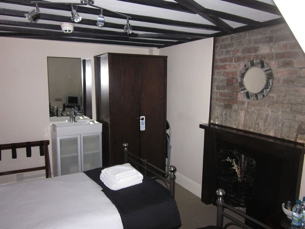 The Old Town Guest House 26/27