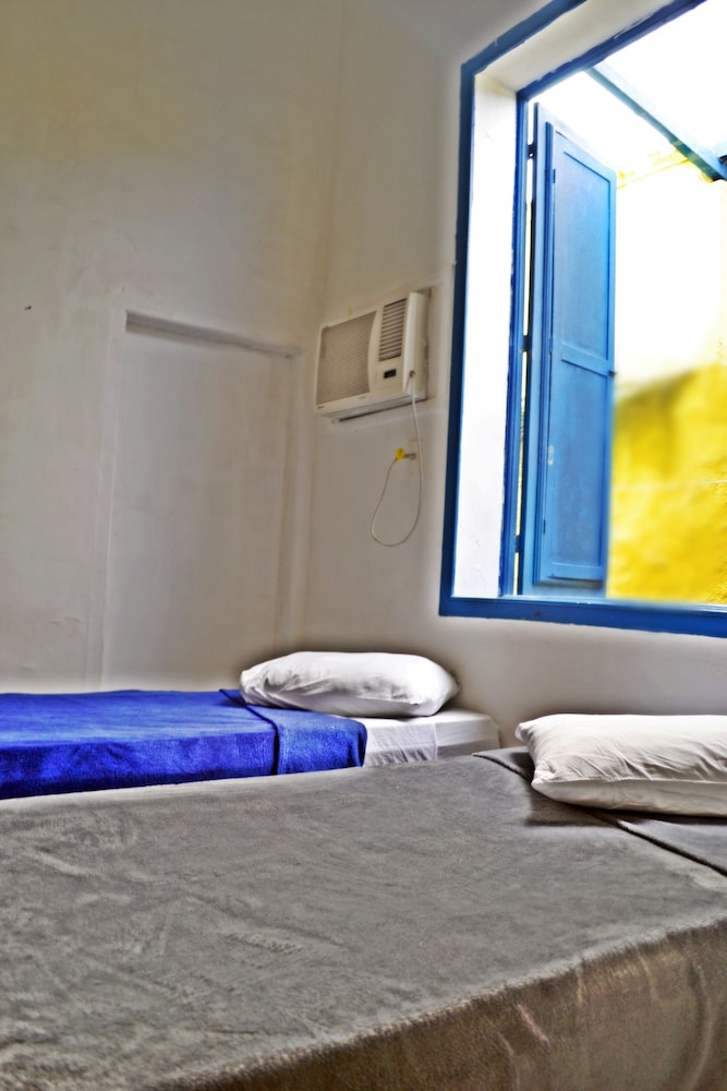 غرفة عائلية رباعية بسرير كينج، Brasileranza Hostel 3/4