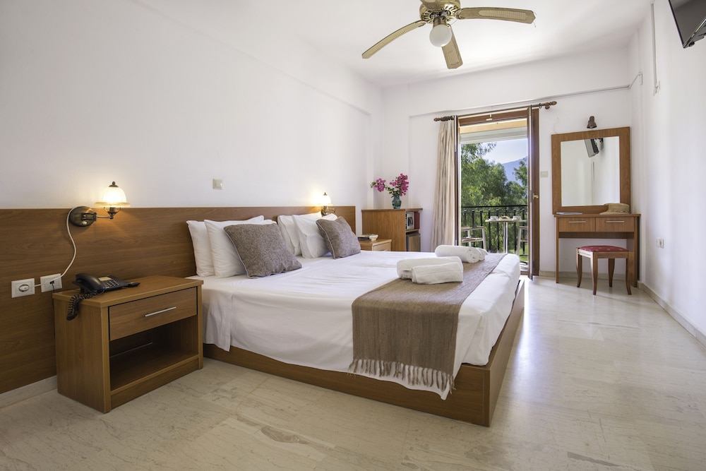 Sami Beach Hotel 19/50