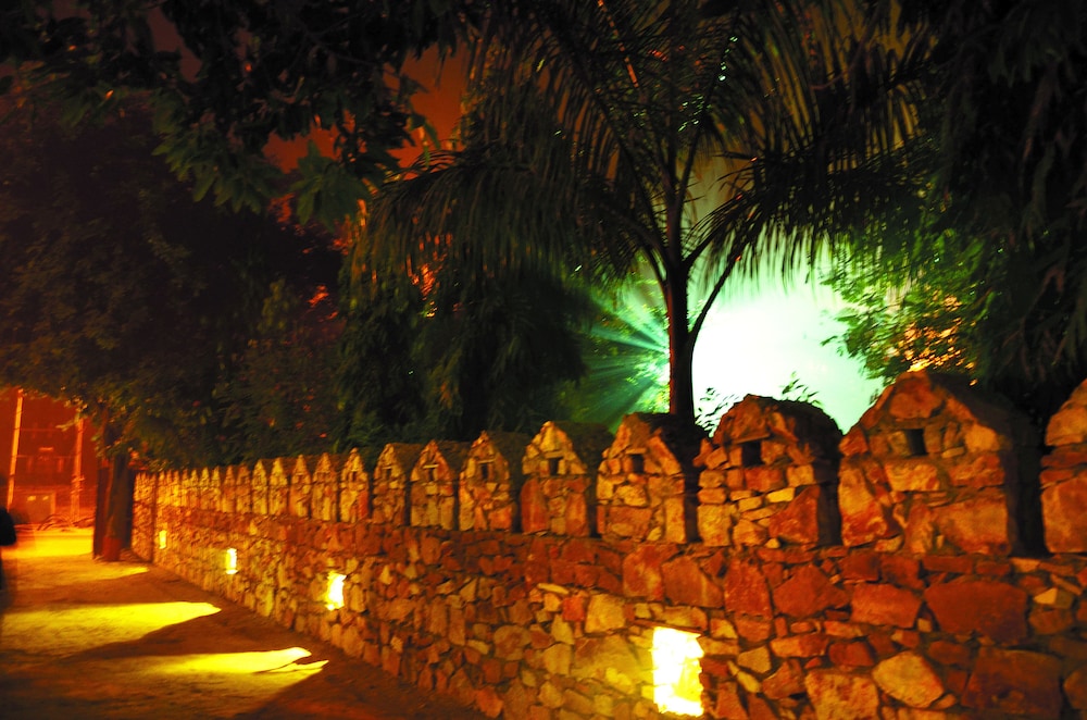 RAJ PALACE 39/50