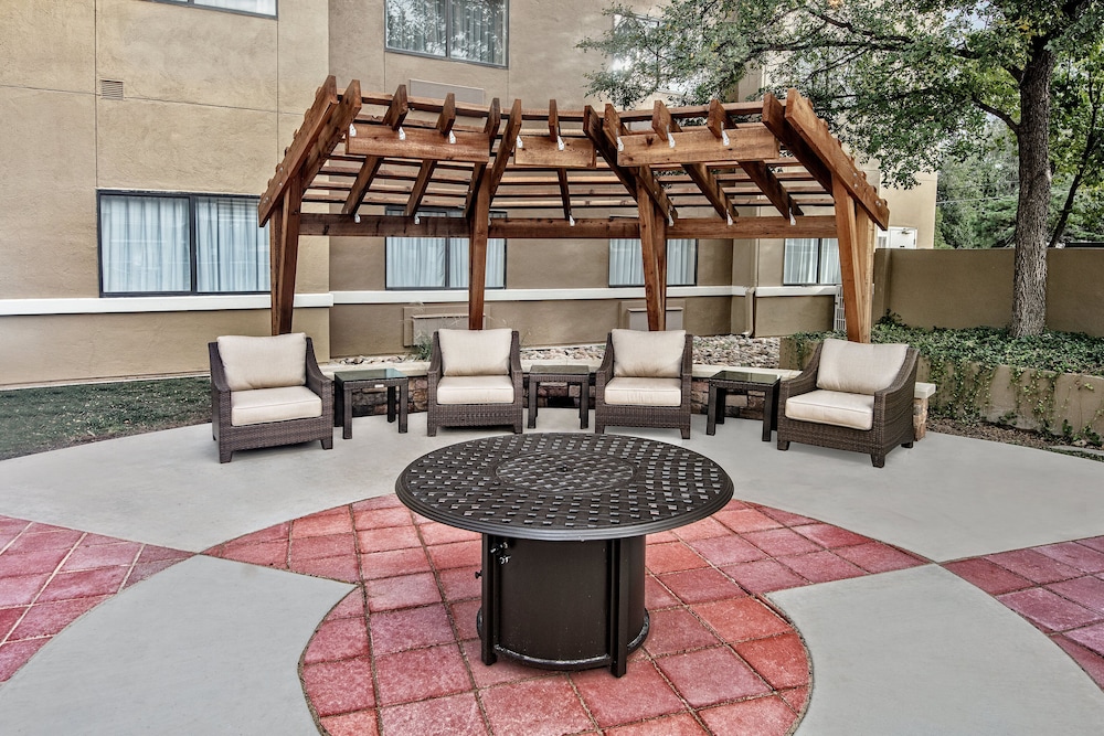 Staybridge Suites Lubbock 7/60