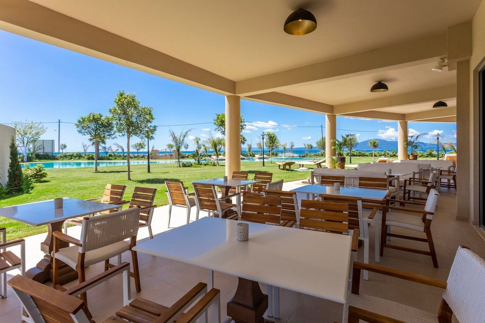 Elysian Luxury Hotel & Spa 34/50