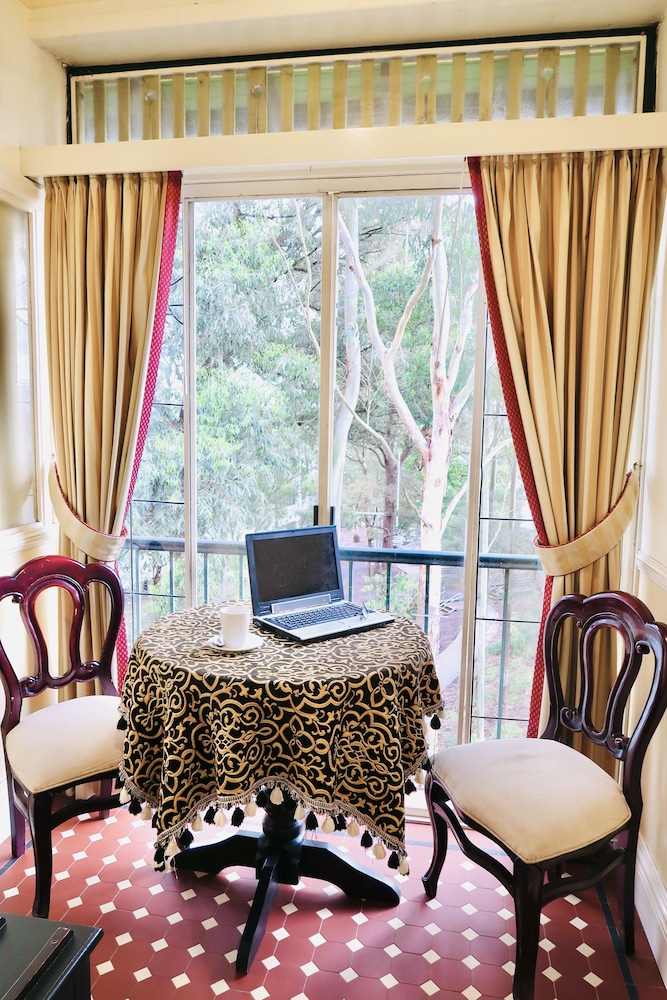 THE CHARRINGTON OF CHATSWOOD photo3