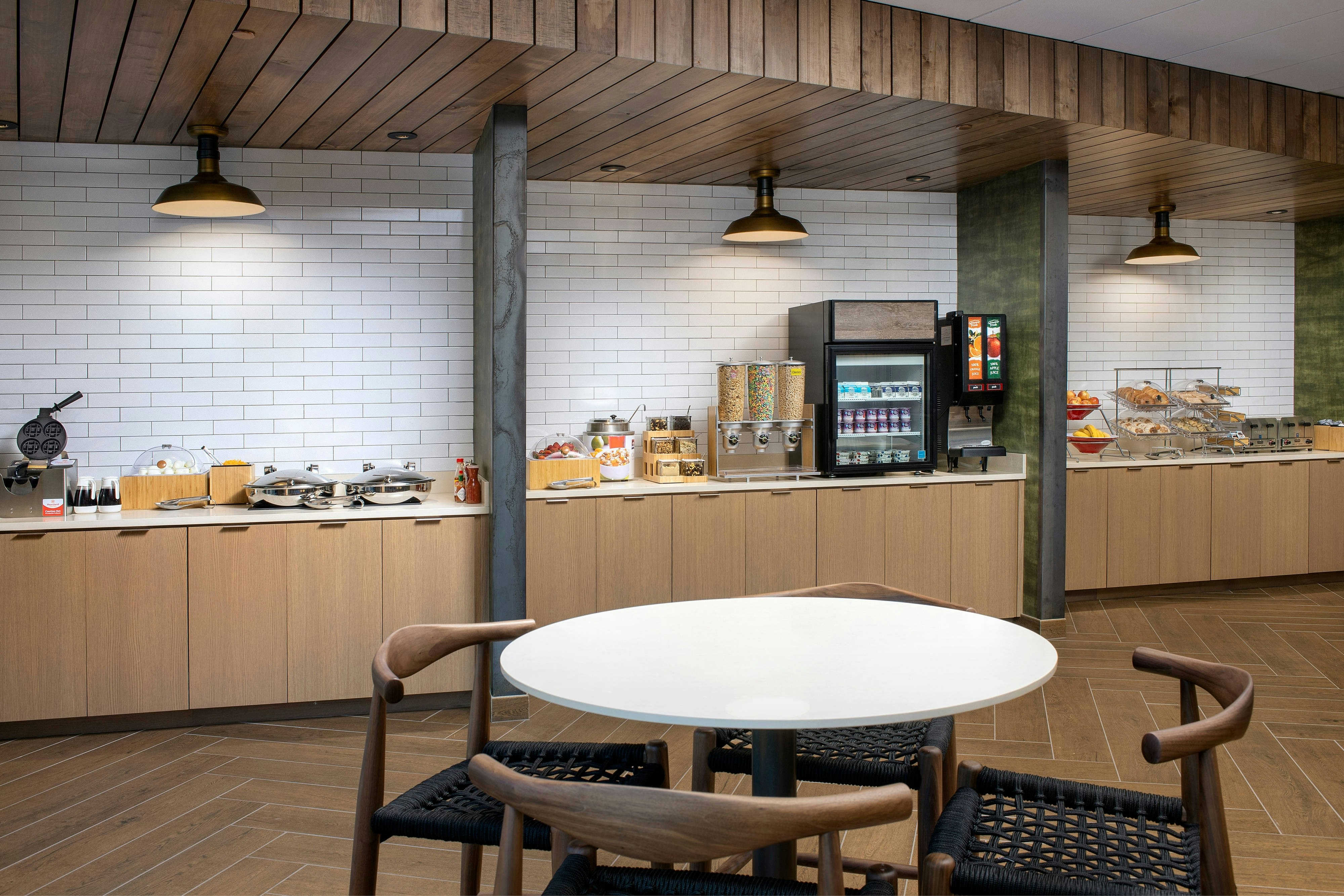 Fairfield Inn & Suites By Marriott Knoxville Lenoir City/I-75 27/37
