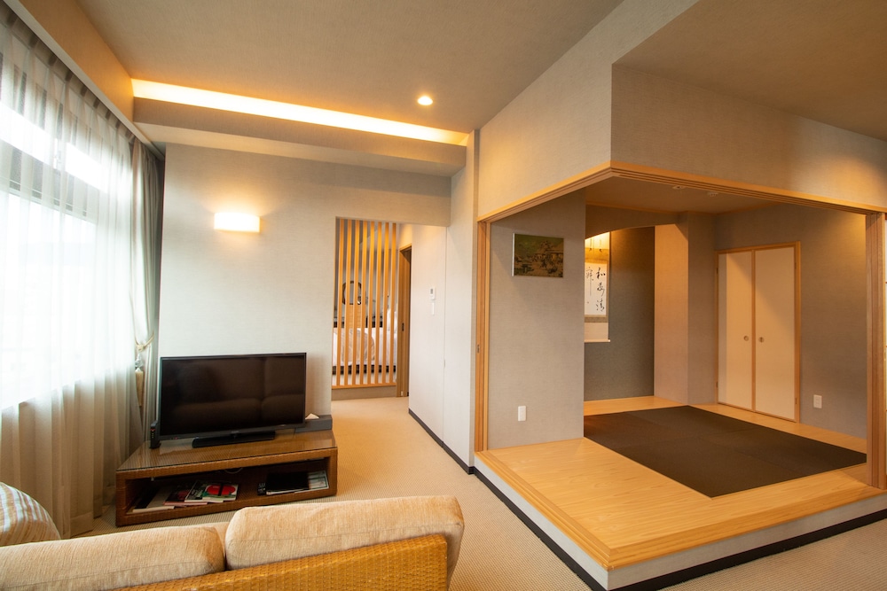 R&Run Kyoto Serviced Apartment & Suites 36/70