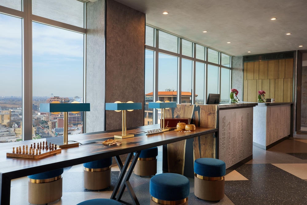 Renaissance New York Flushing Hotel at Tangram 27/44